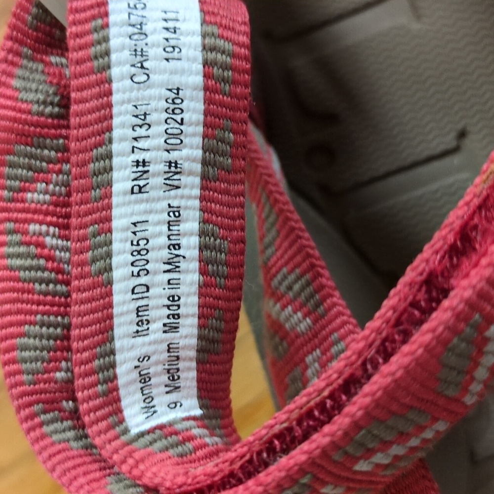 L.L. Bean Kathadin Active Outdoor Sandals Size 9 - Picture 9 of 9